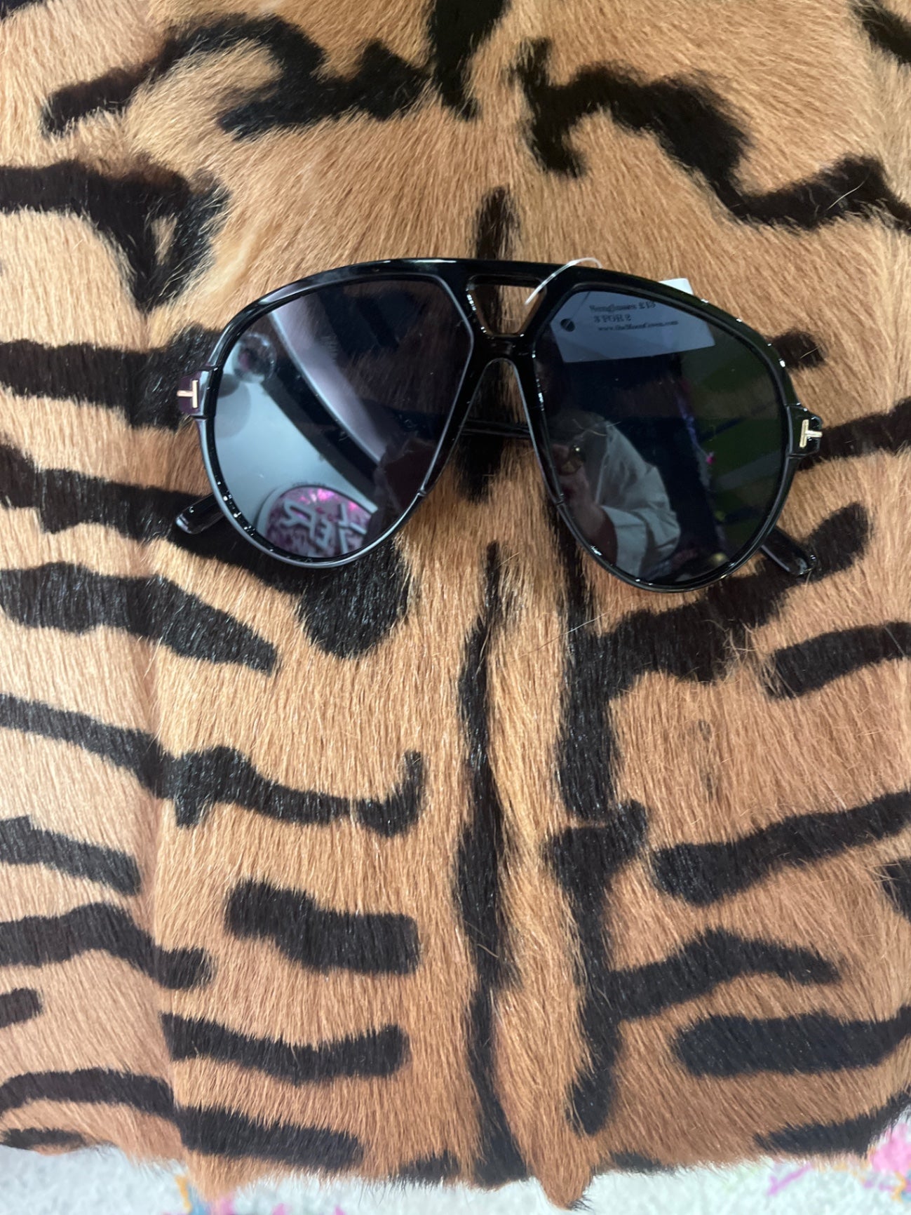 Sunnies pilot black