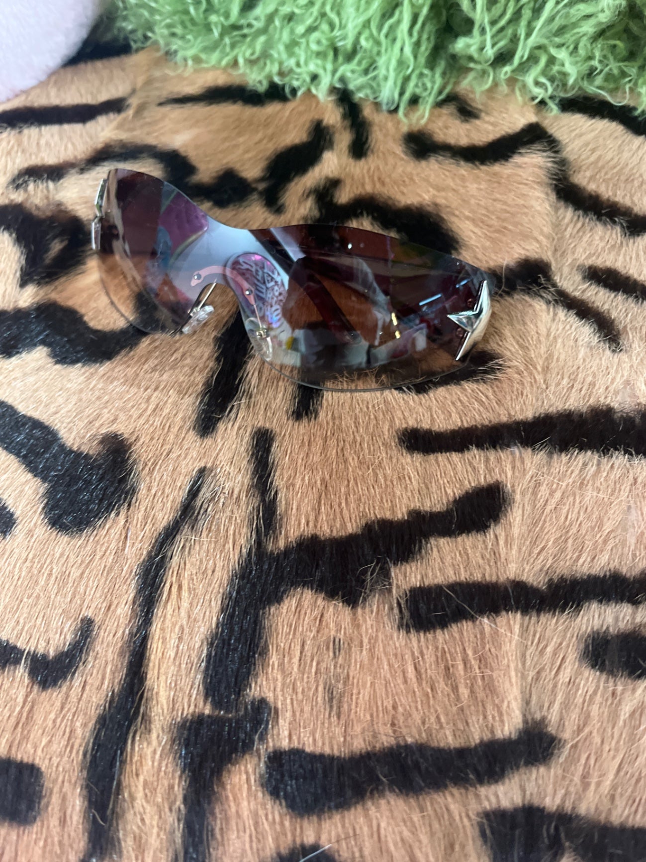 Sunnies Y2K Tan