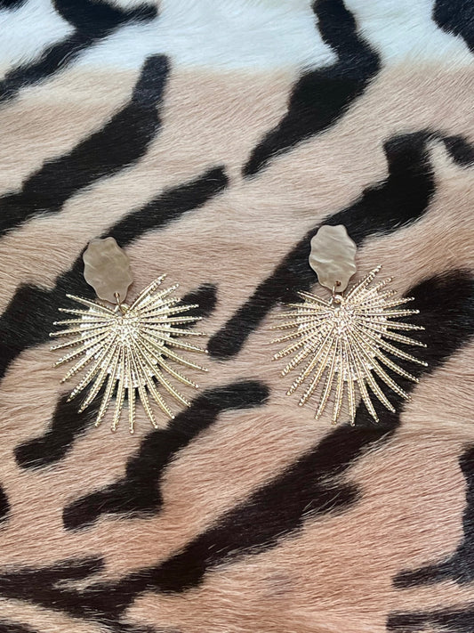 Luna Day Gold earrings