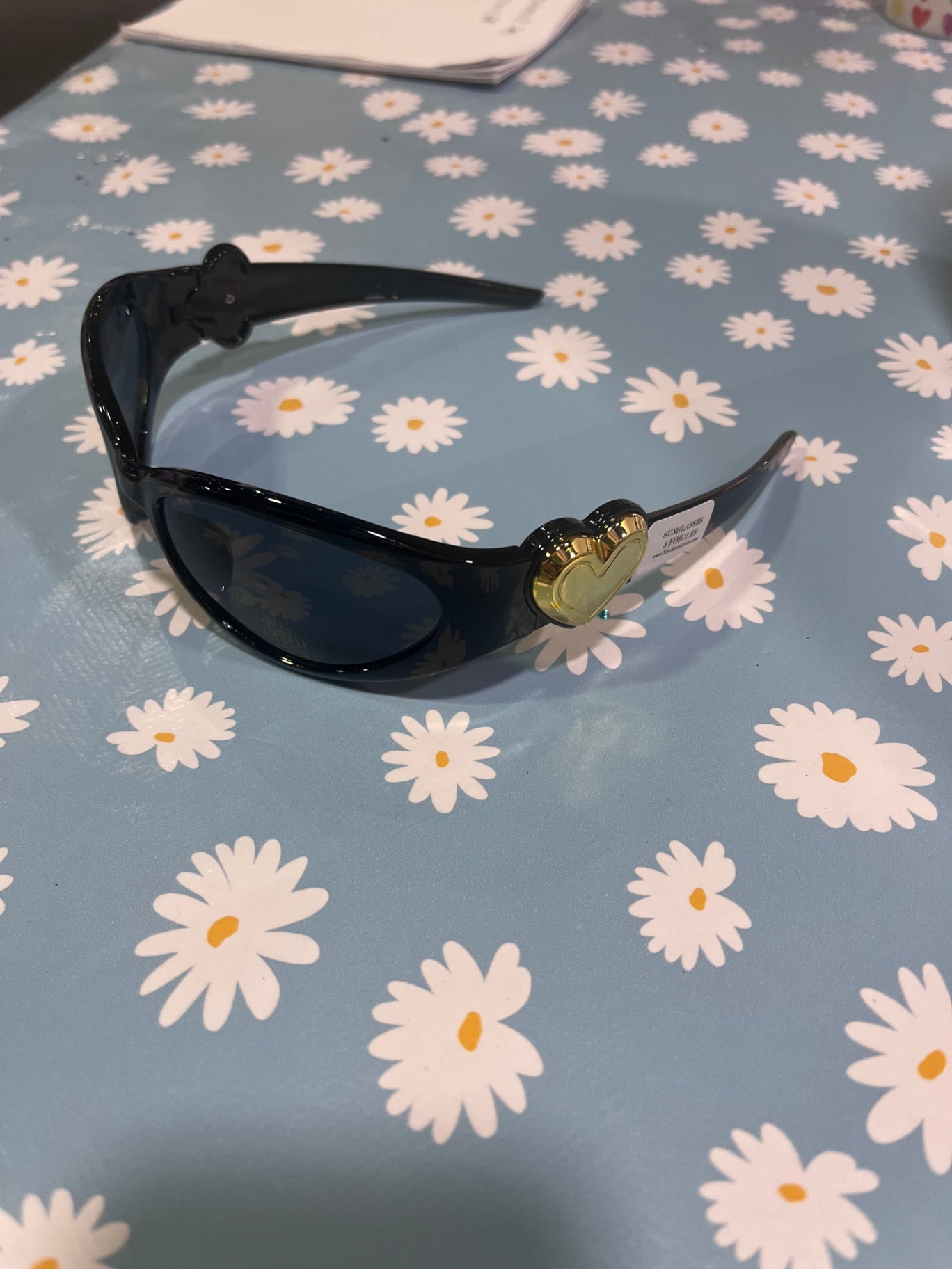 Y2K Love Heart Sunnies Pink