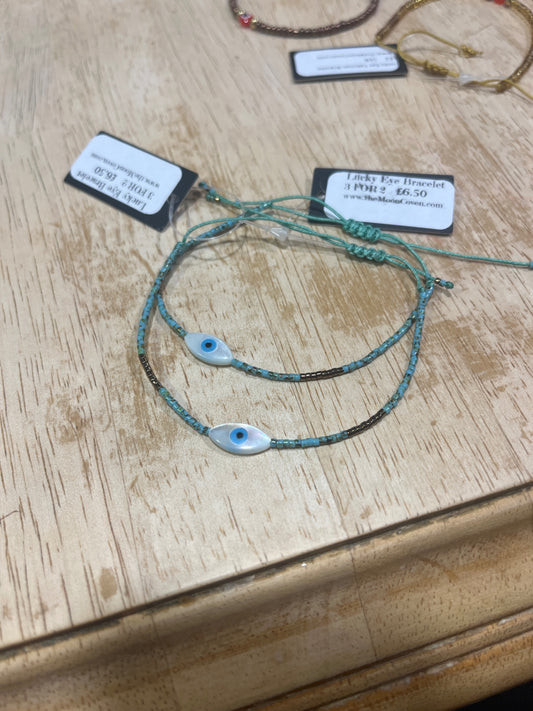 Lucky Eye pearl turquoise Bracelet