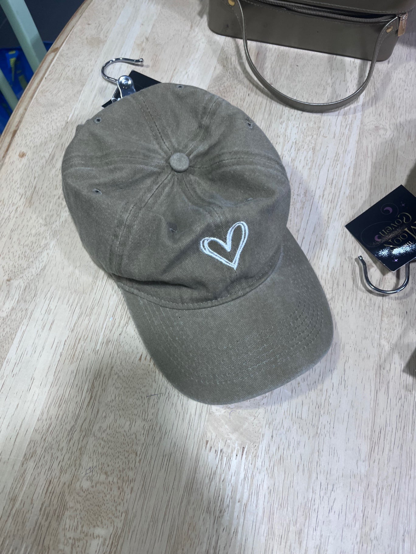 Love Heart Cap Sand