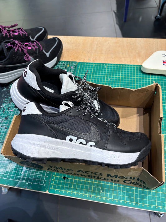 Nike ACG Lowcate Black UK8