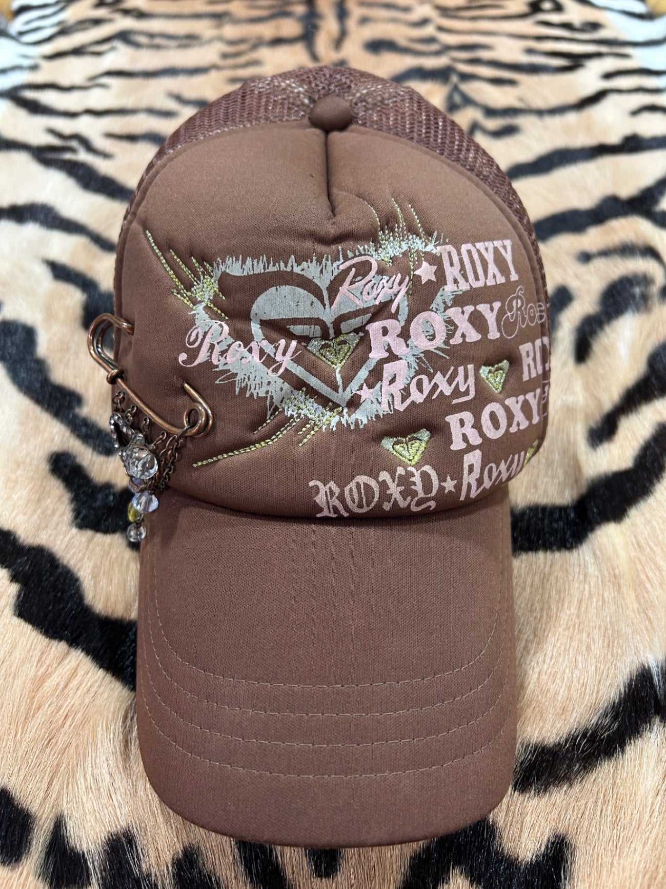 Cap with handmade details