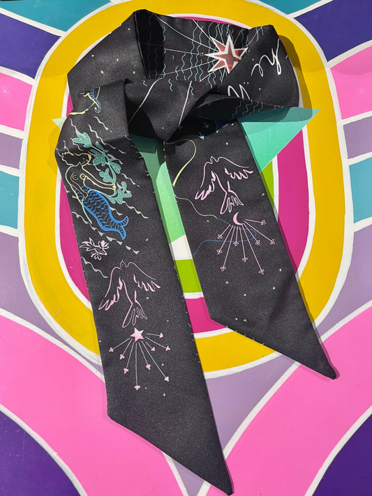 Explode In The world Blavk Scarf