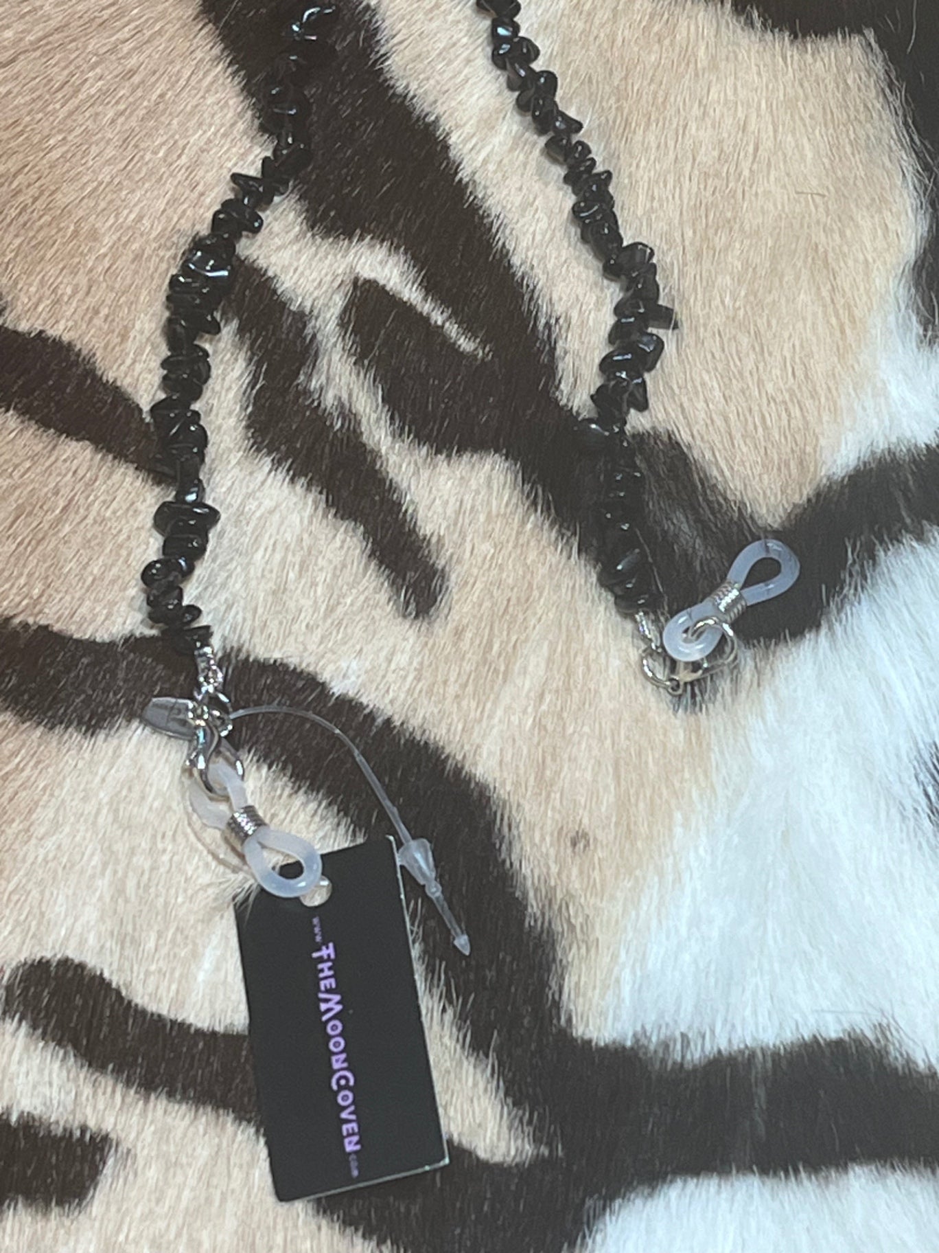 Onyx Sunglasses Chain