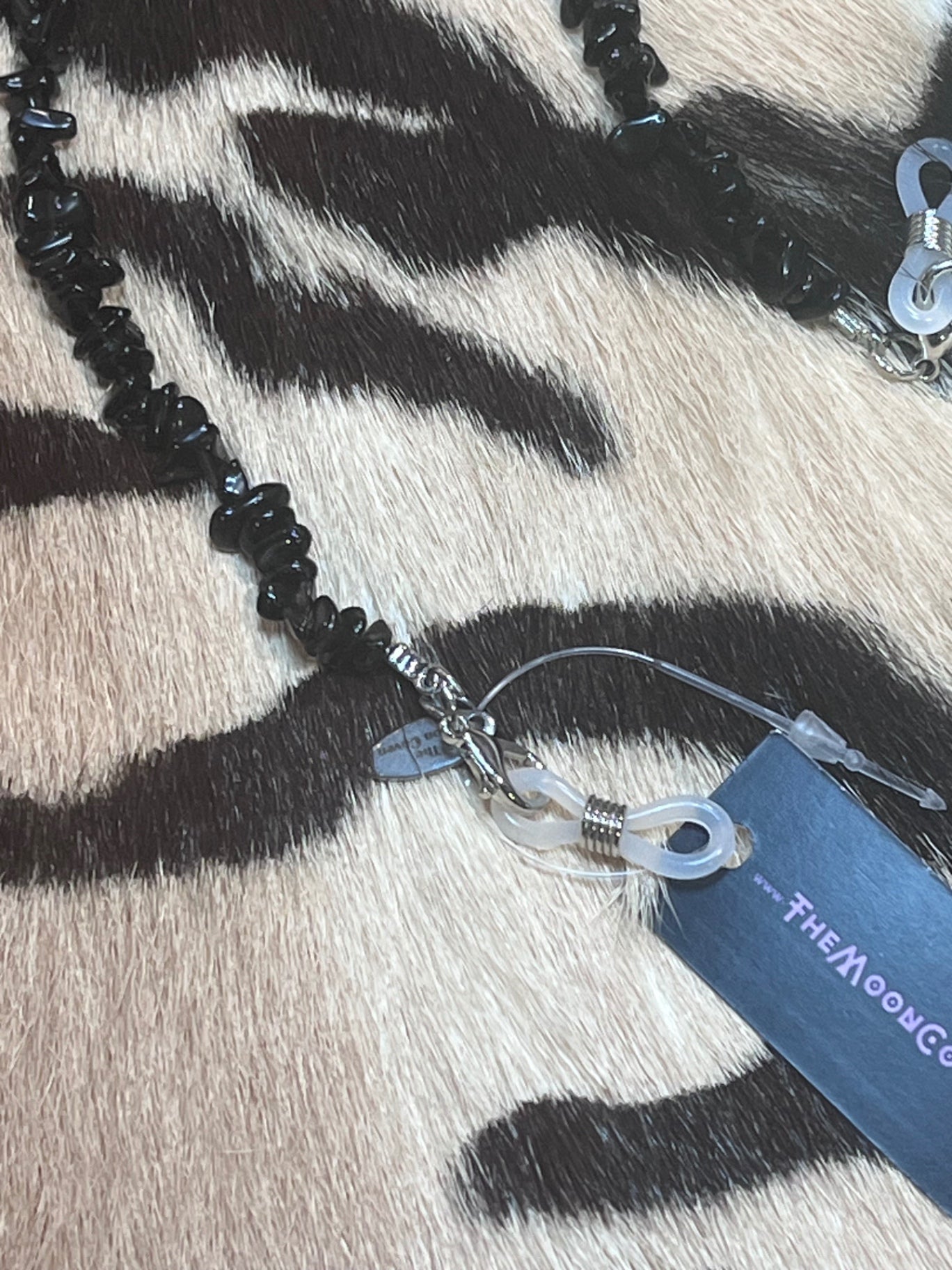 Onyx Sunglasses Chain