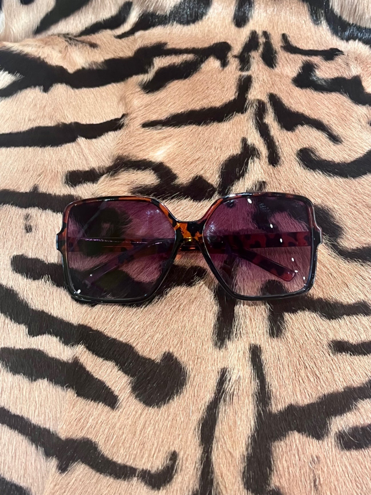 60s Sunnies 2 Tone Leopard Black