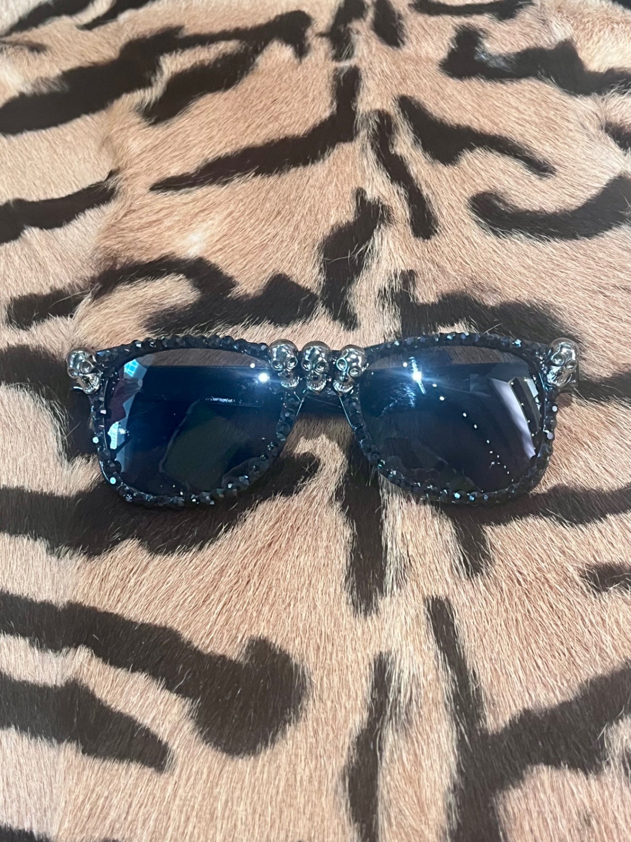 Sunnies Ray Skull