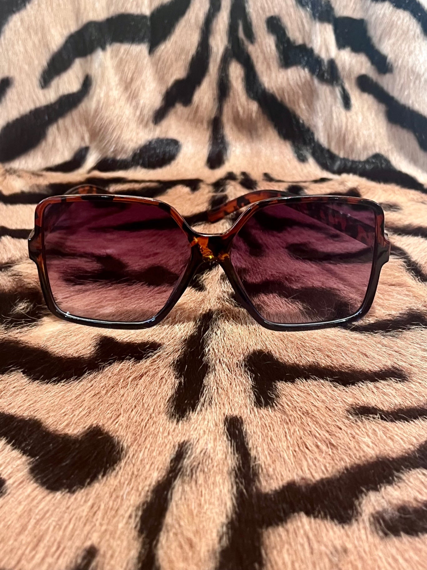 60s Sunnies 2 Tone Leopard Black