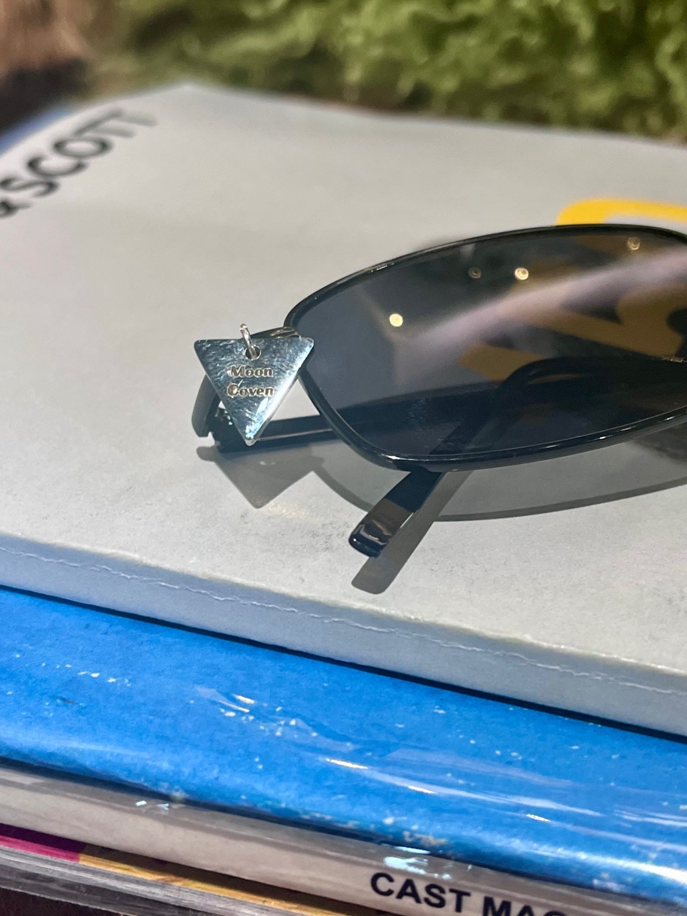 Buffy Moon Charm Black Sunnies