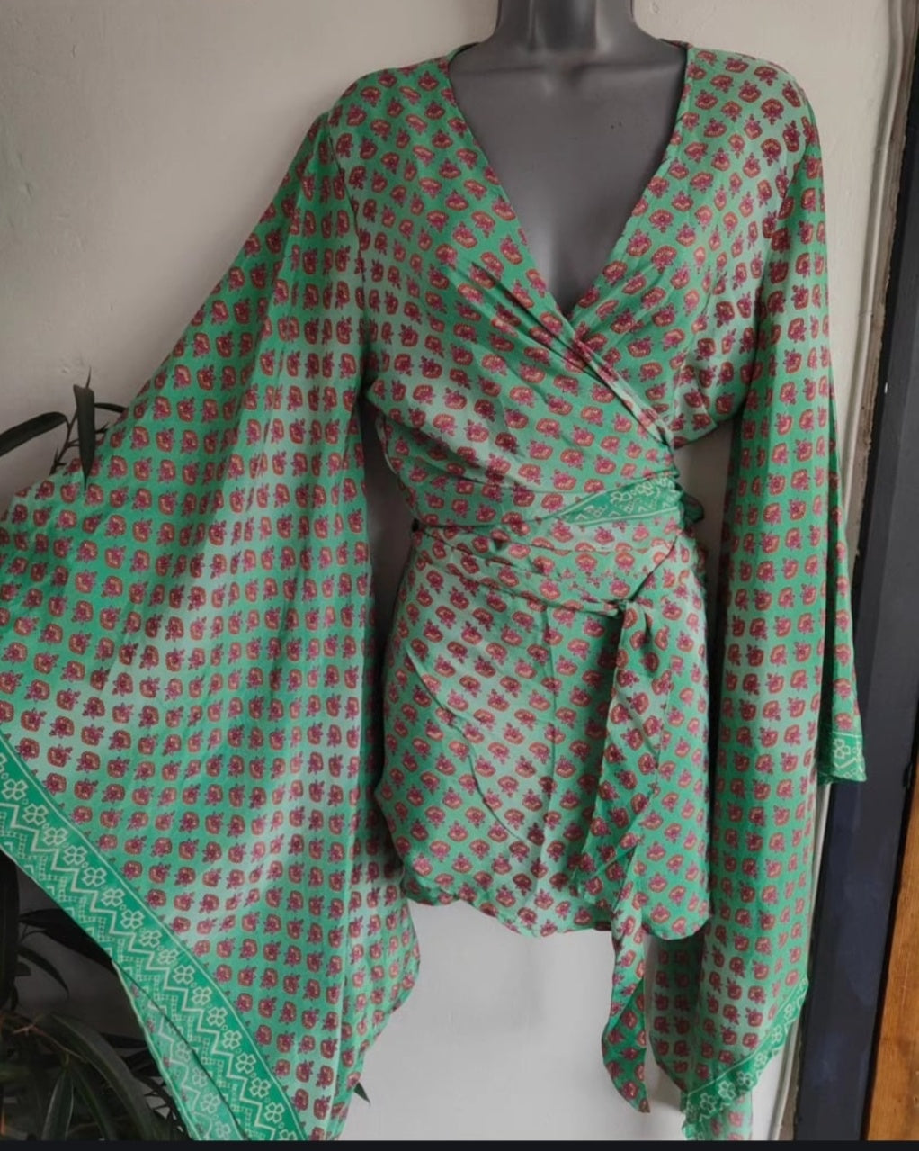 Ubud co ord green shells