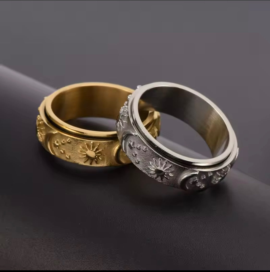 Moon Star Gold Fidget Ring Size 10