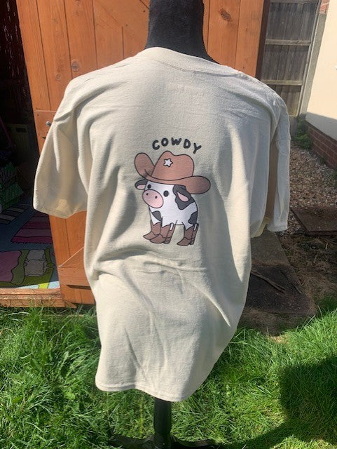 cowdy tshirt size M