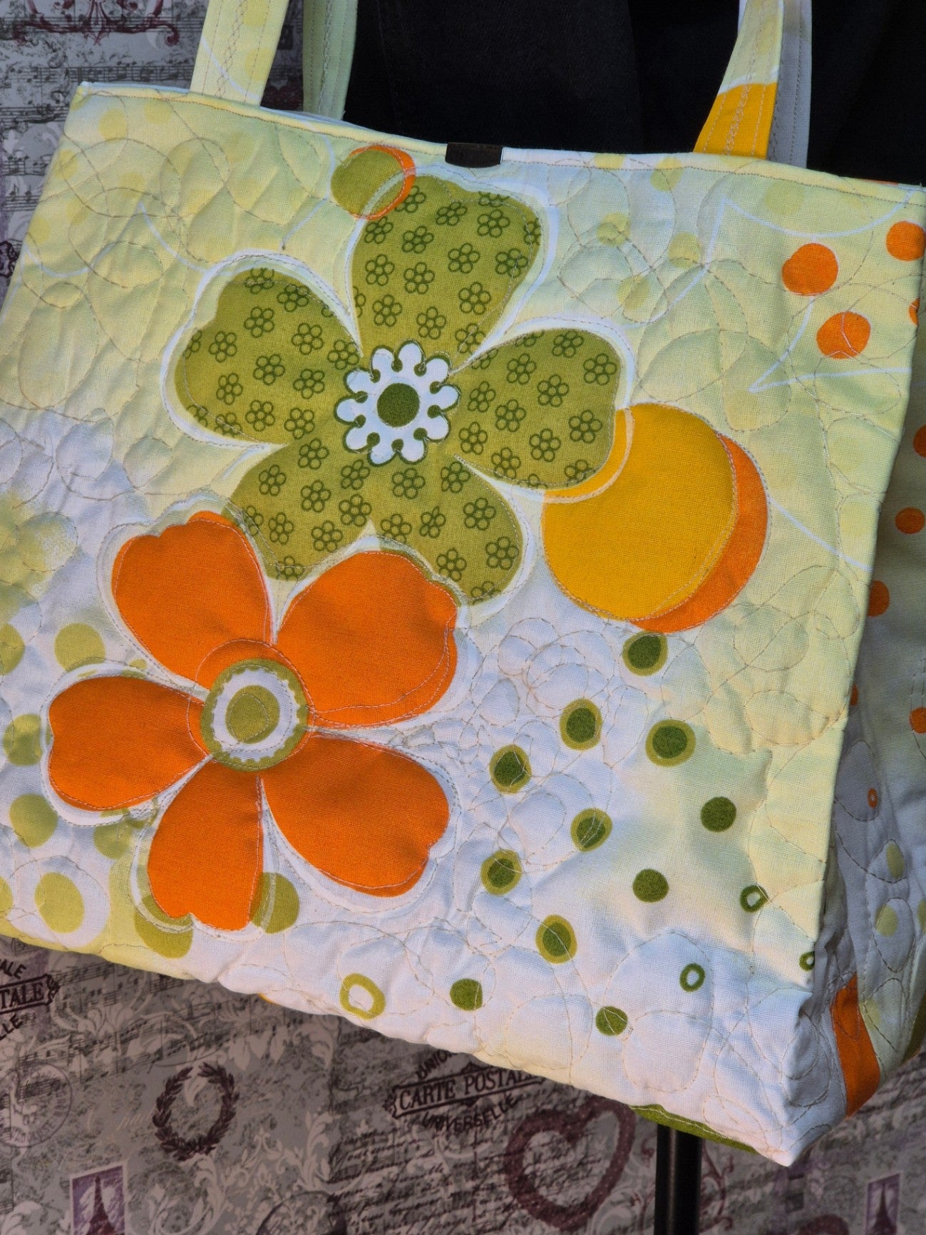 Y&G Floral pattern