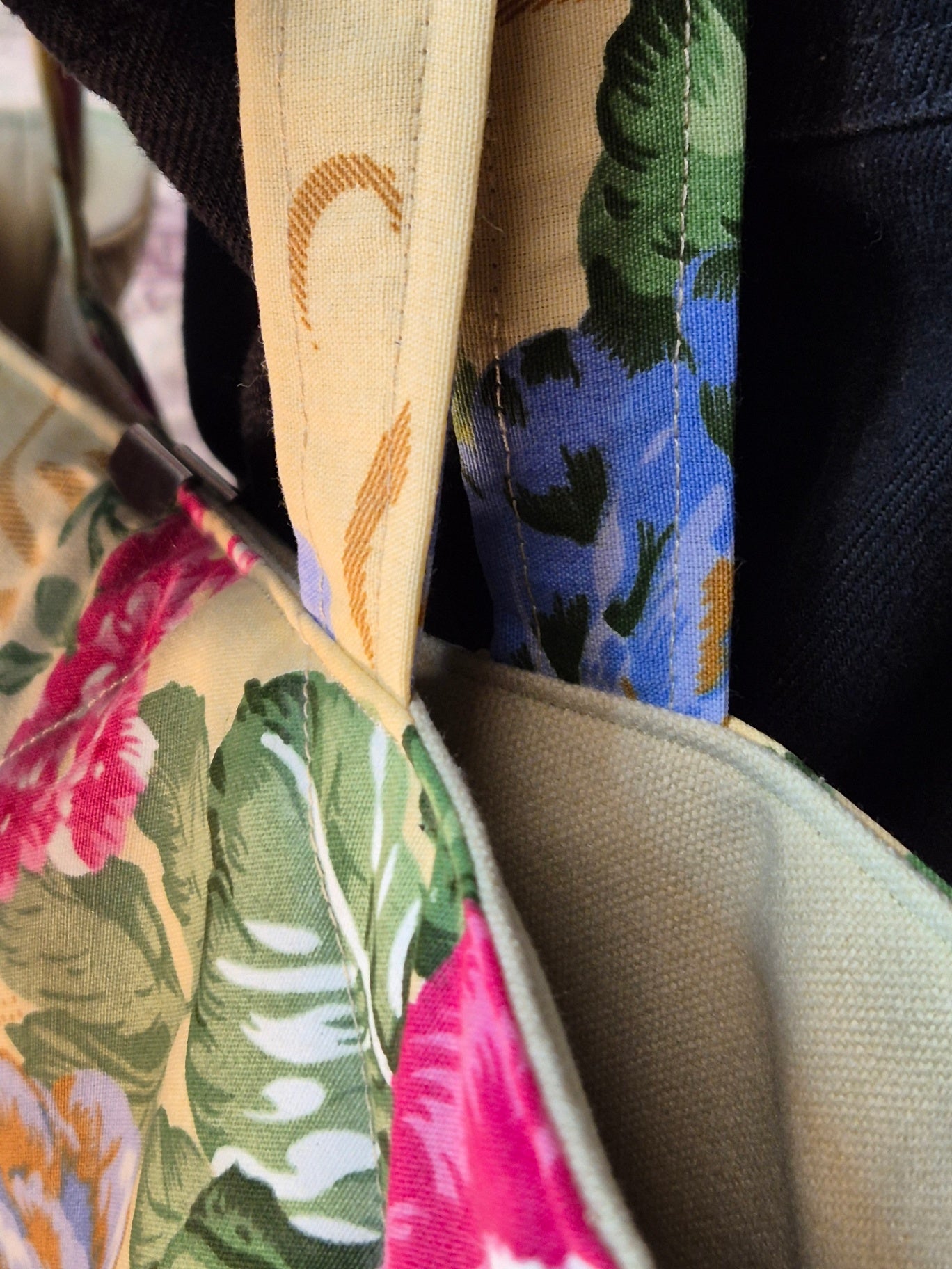 Multi floral