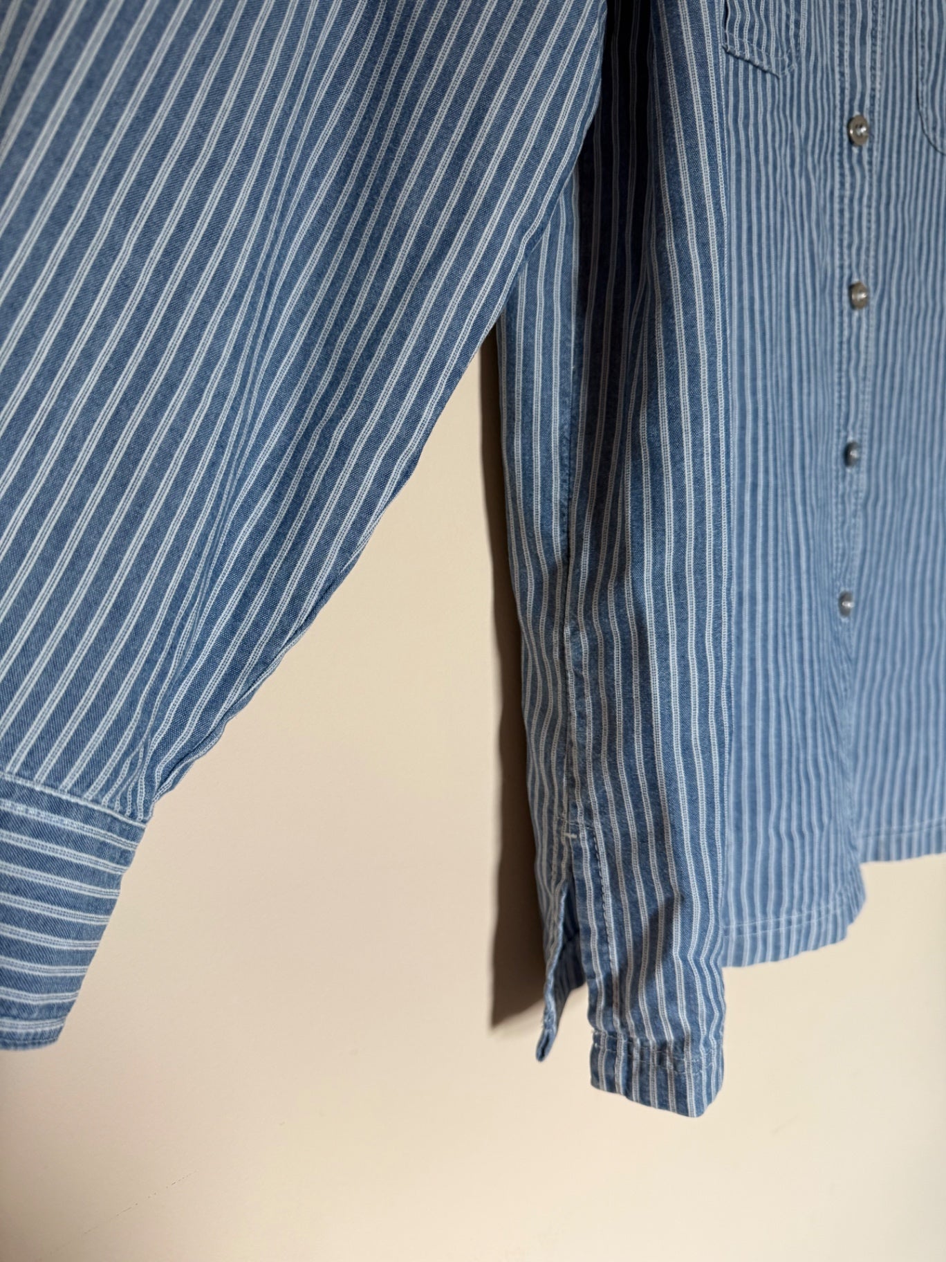 Preloved blue stripe shirt size 12