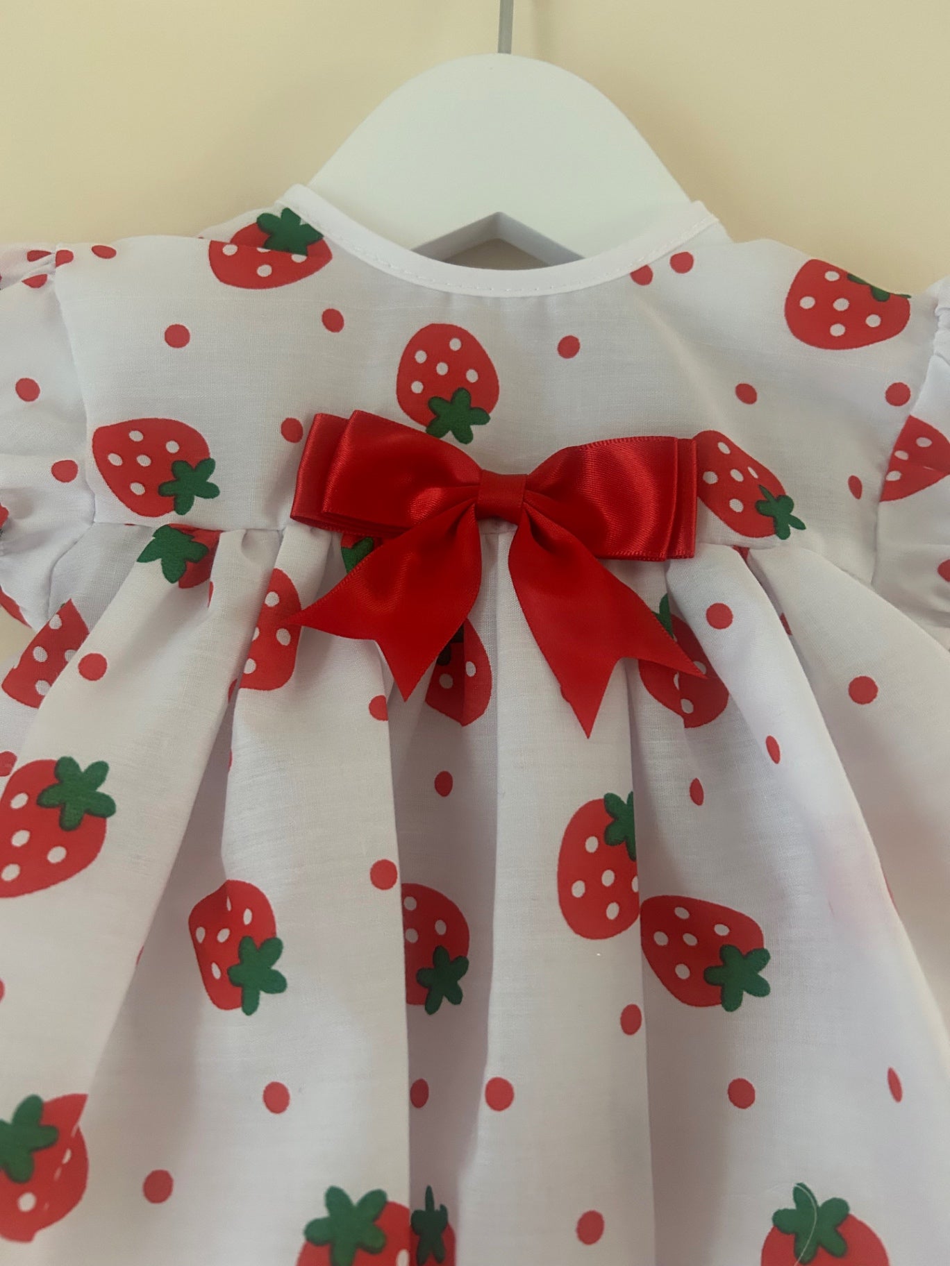 0-3m Handmade Strawberry Dress And Pants Set