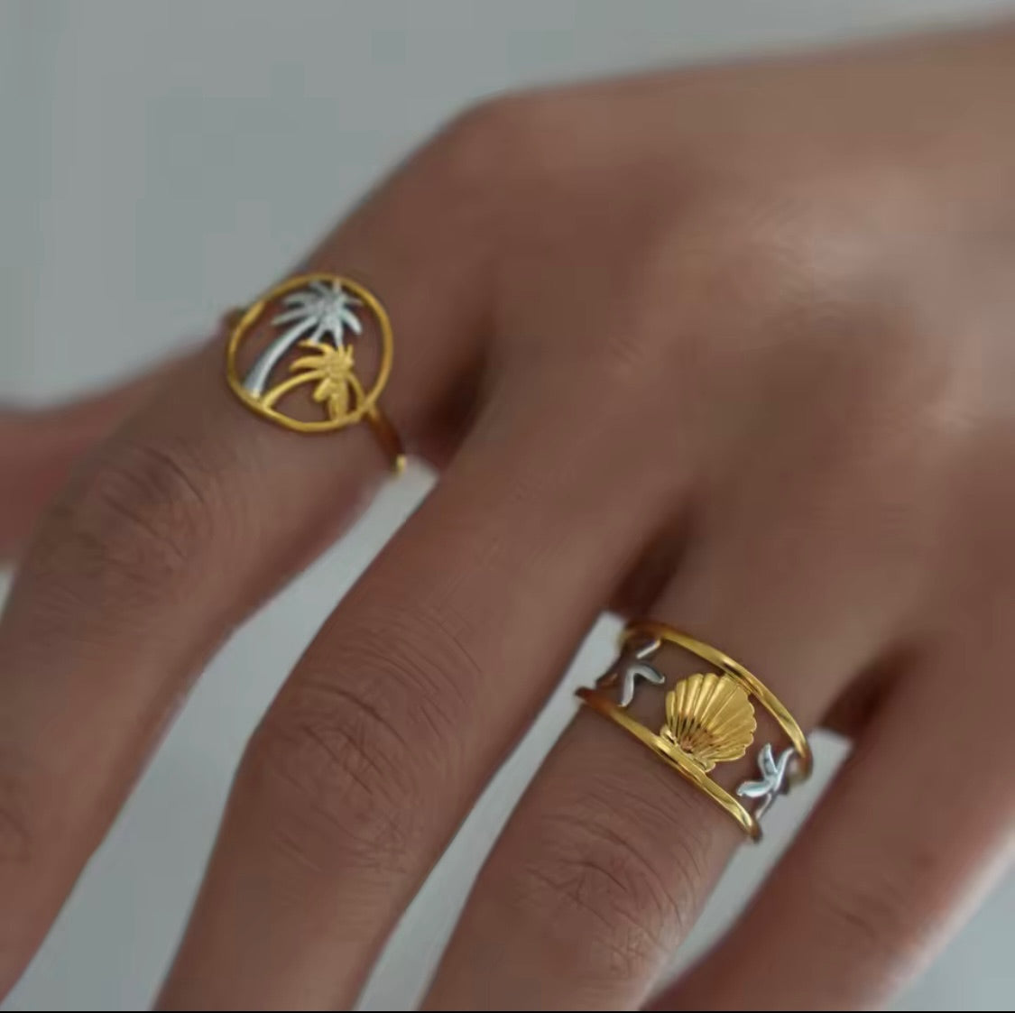 “Island Dreams” Palm Tree Ring Adjustable