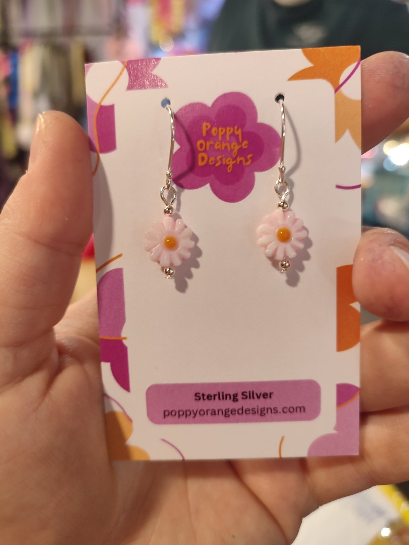 Pink daisy pearls
