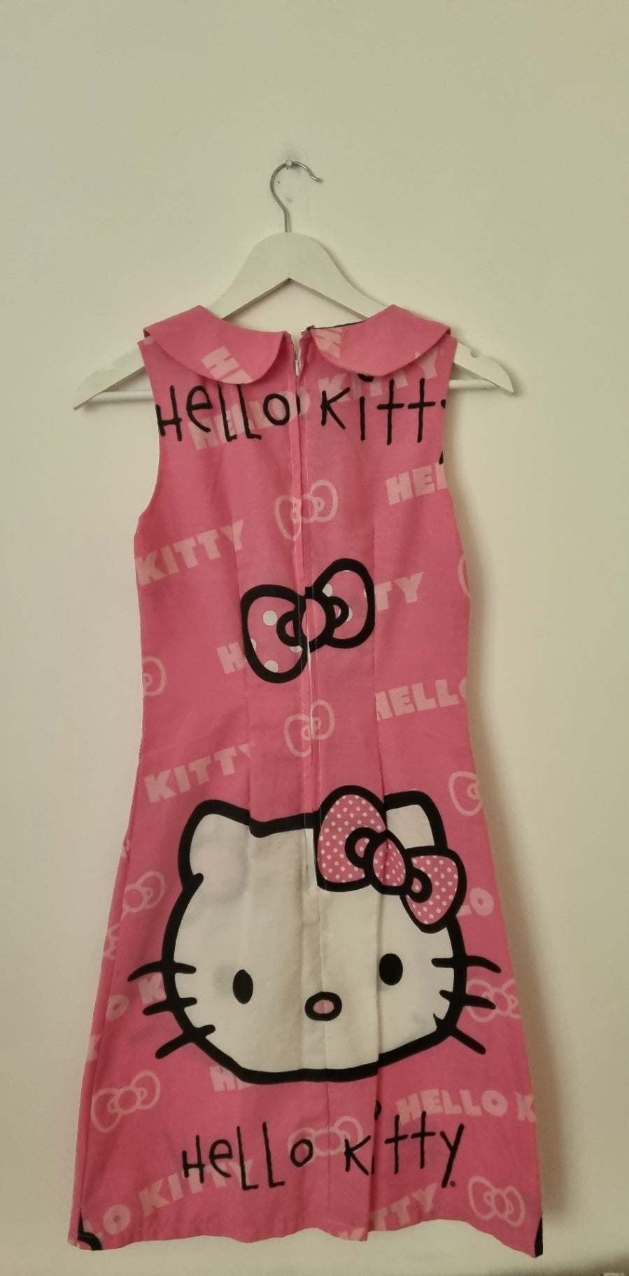 Hello Kitty Dress (XS)
