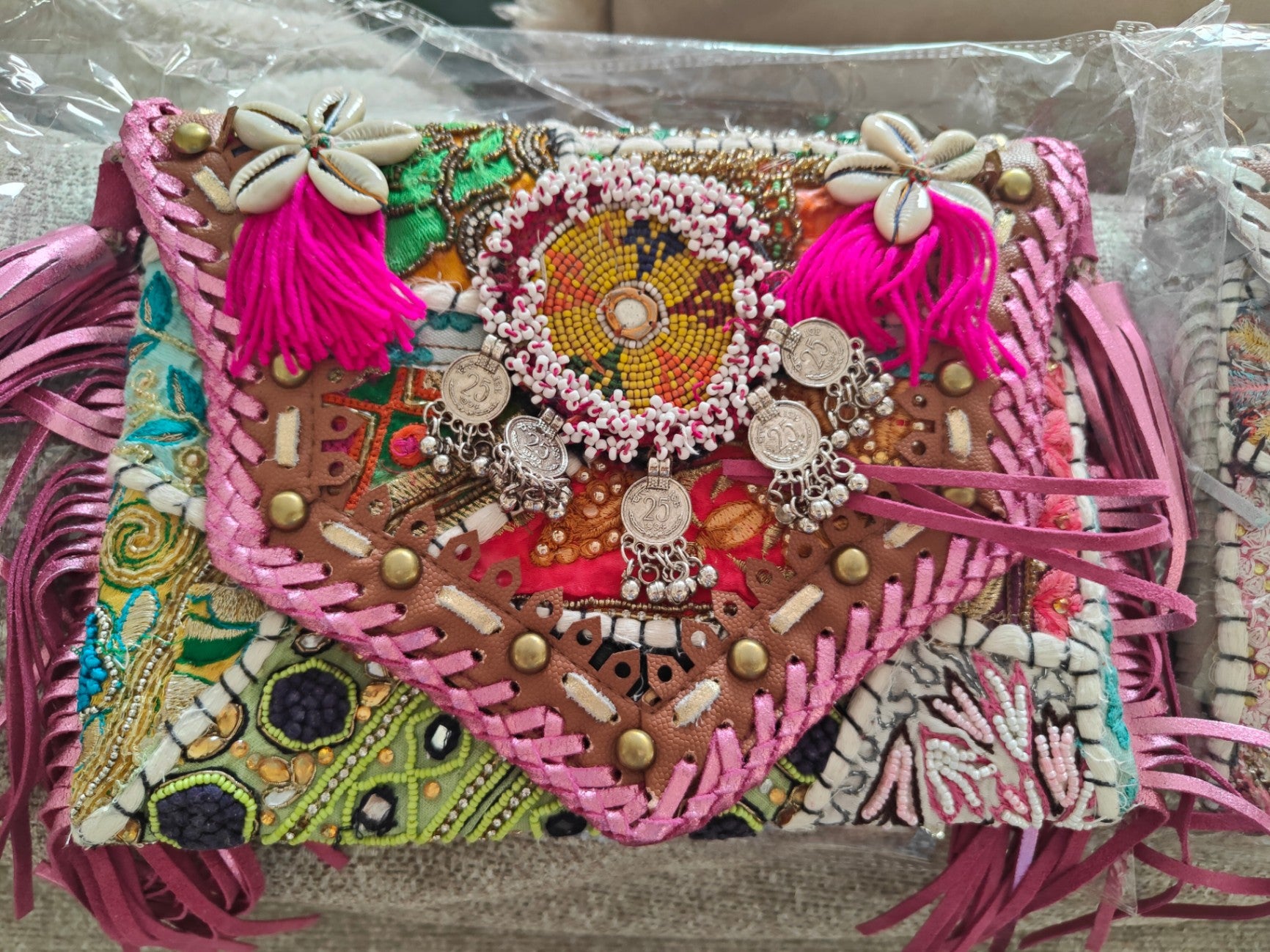 Chilean cross body bag -pink