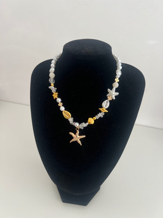 Shell SZN necklace - gold