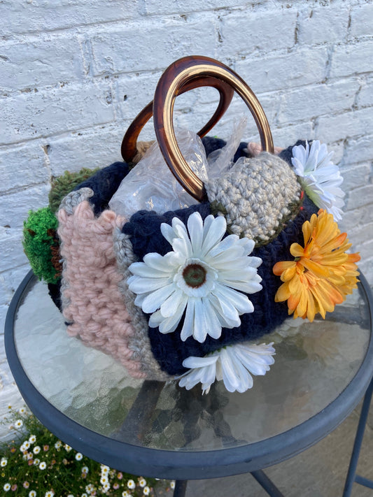 Daisy Knit Bag