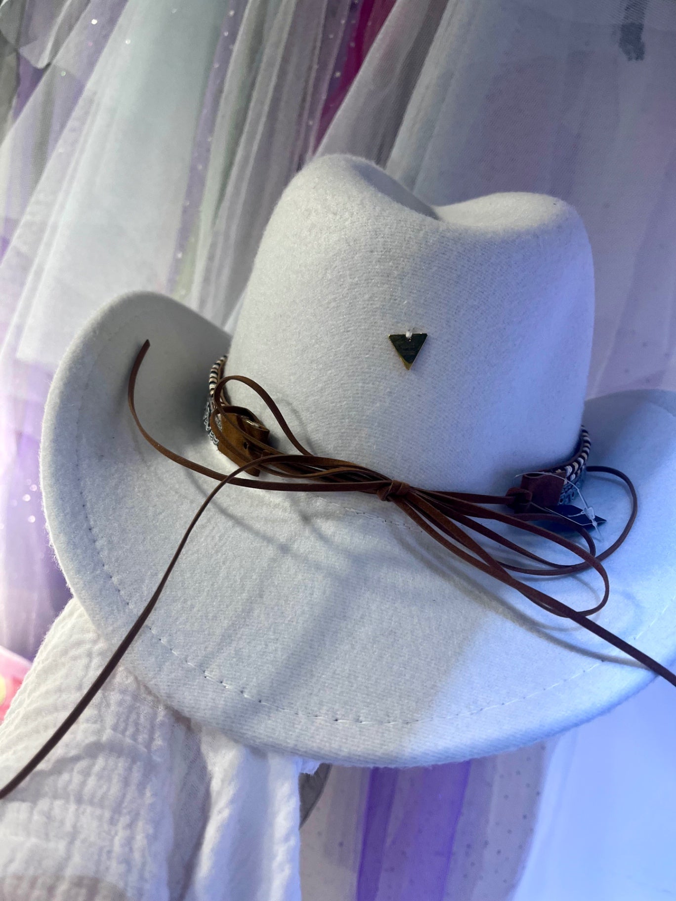White Western Sun Amulet Hat