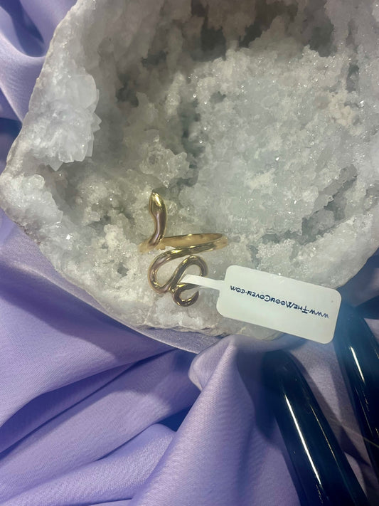Gold Snake Ring – Stainless Steel (Free Size)