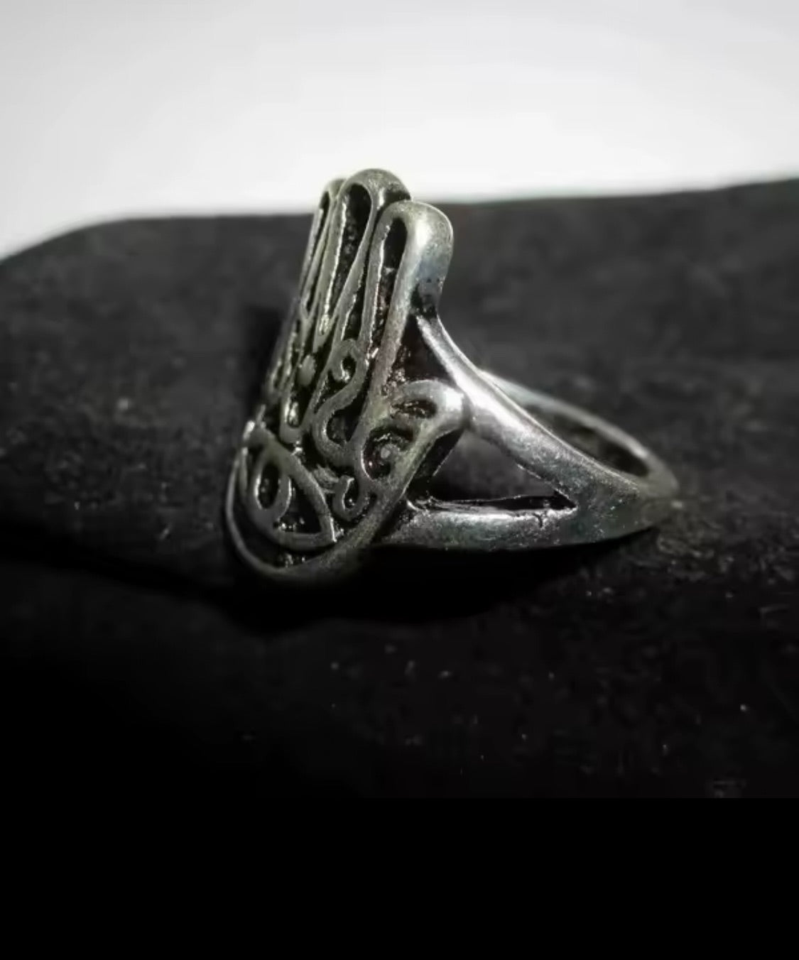 🪬 Hamsa Hand Evil Eye Ring – Silver Stainless Steel