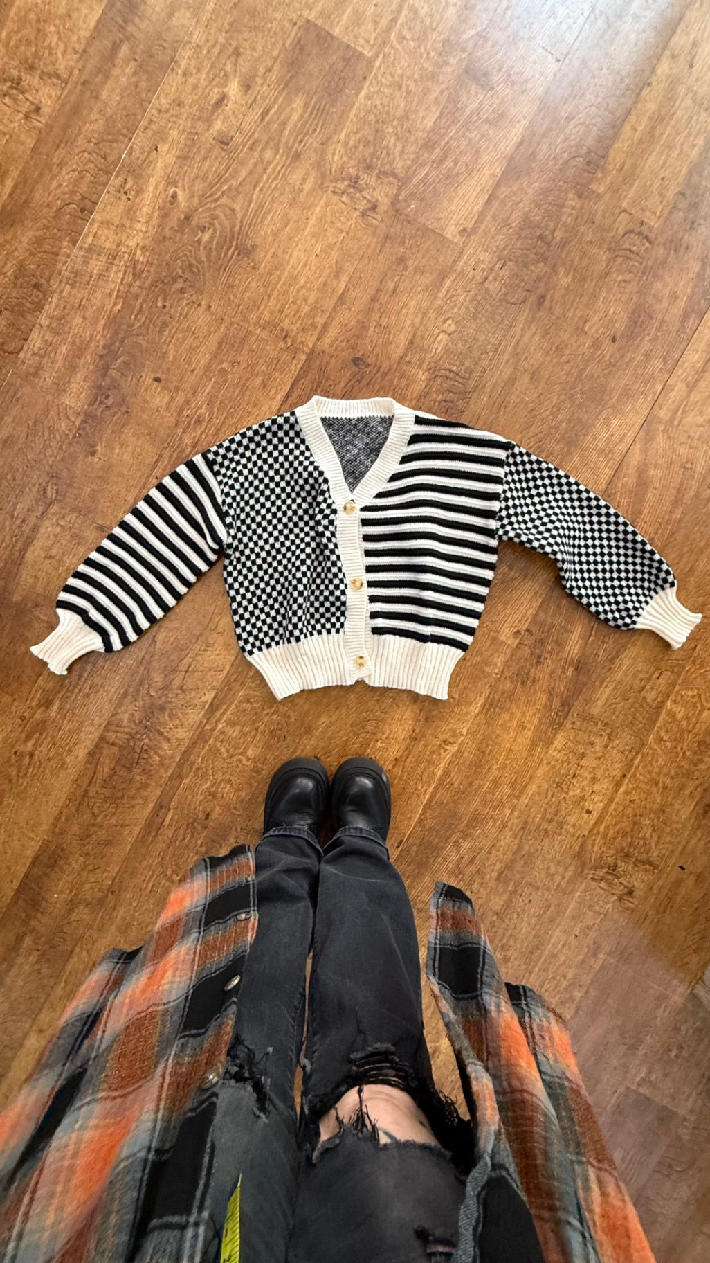 checkerboard pattern clash cardigan size M
