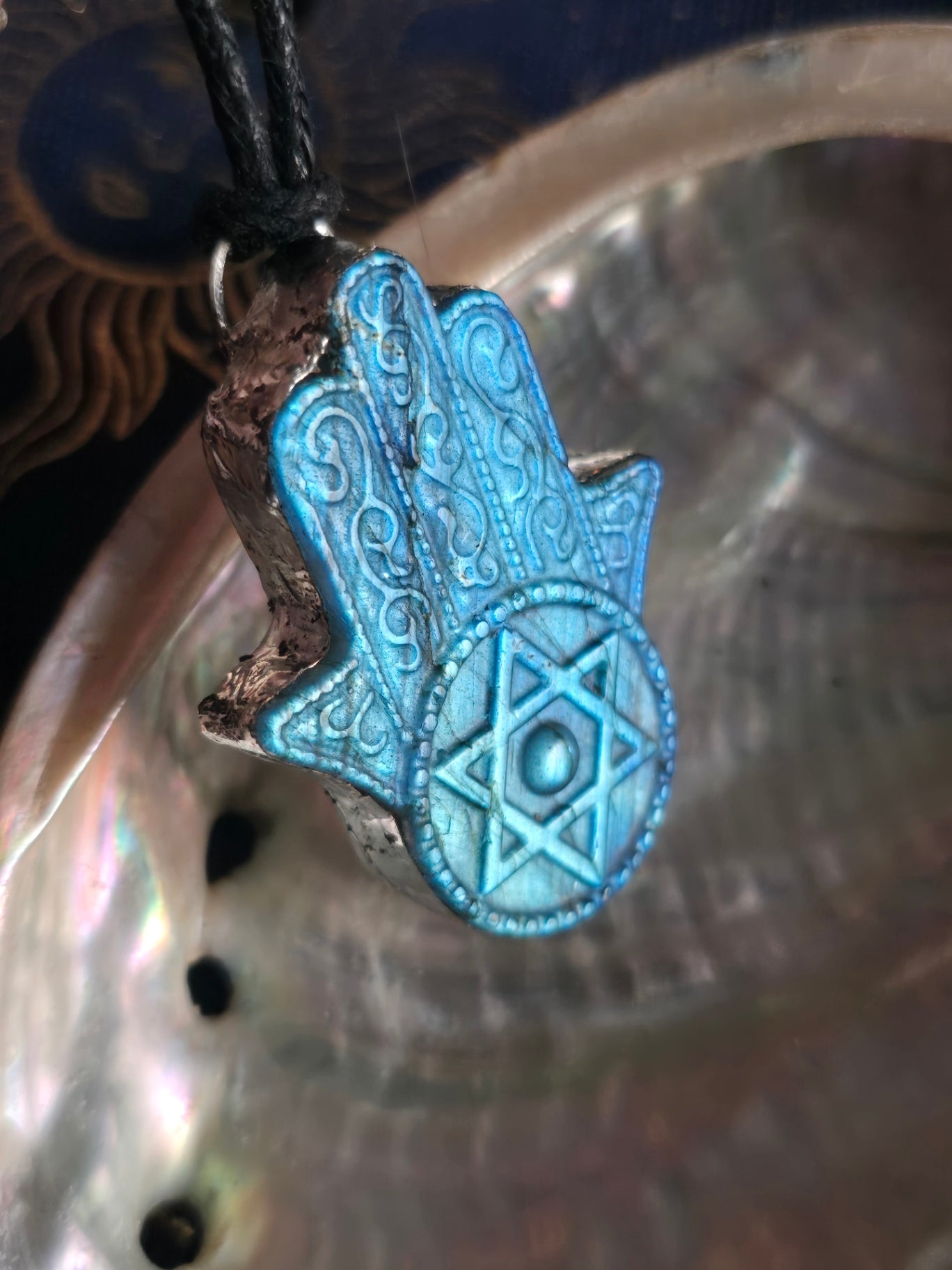 Labradorite hamsa hand
