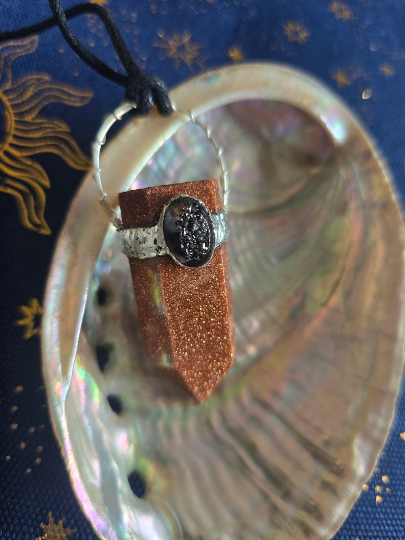 Goldensand stone and druzy agate tower necklace