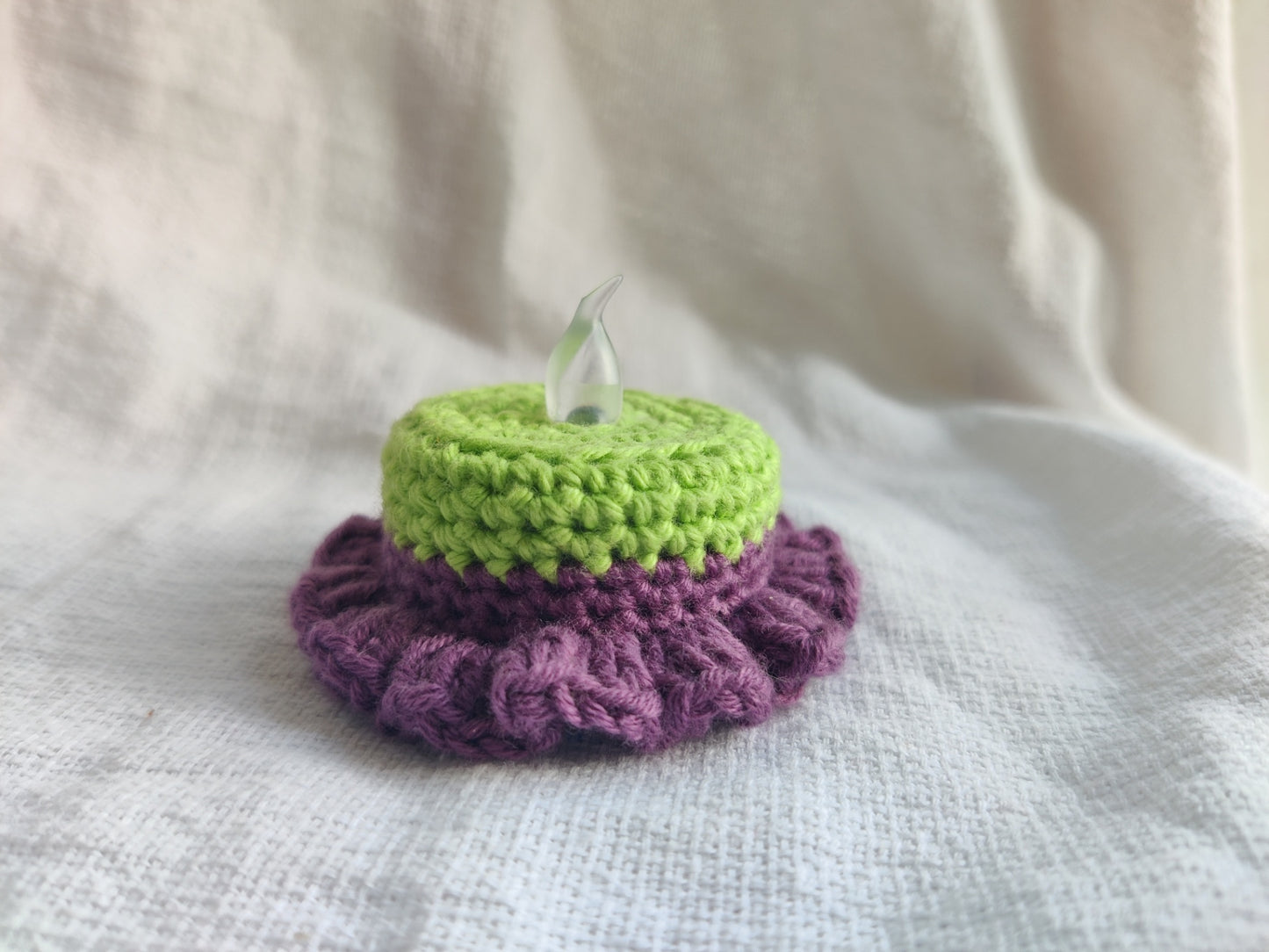 Crochet tealight cake, decorative faux cake