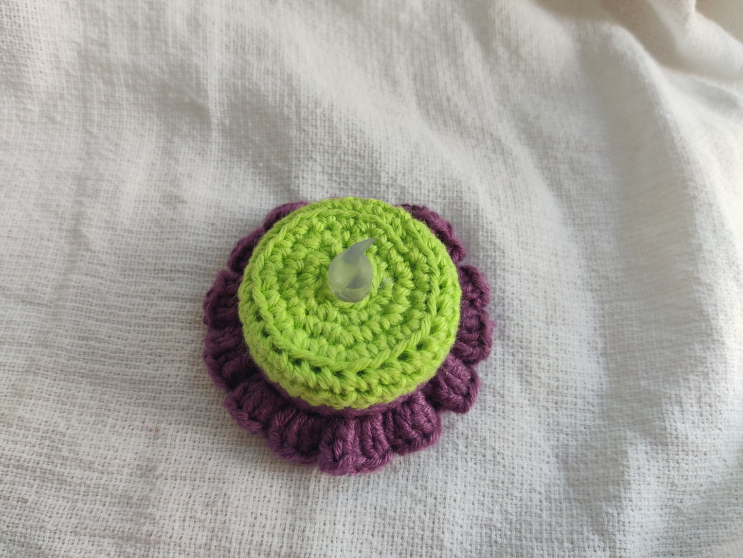 Crochet tealight cake, decorative faux cake