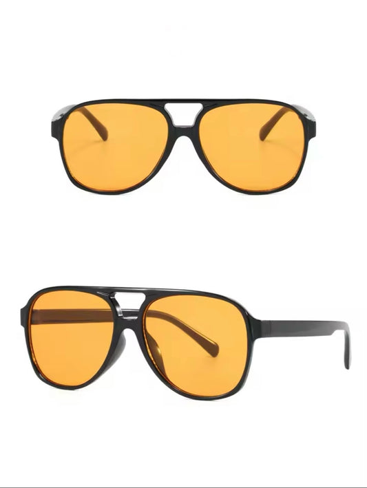 Luna Flare Aviator Sunglasses – Black Frame with Amber Lens