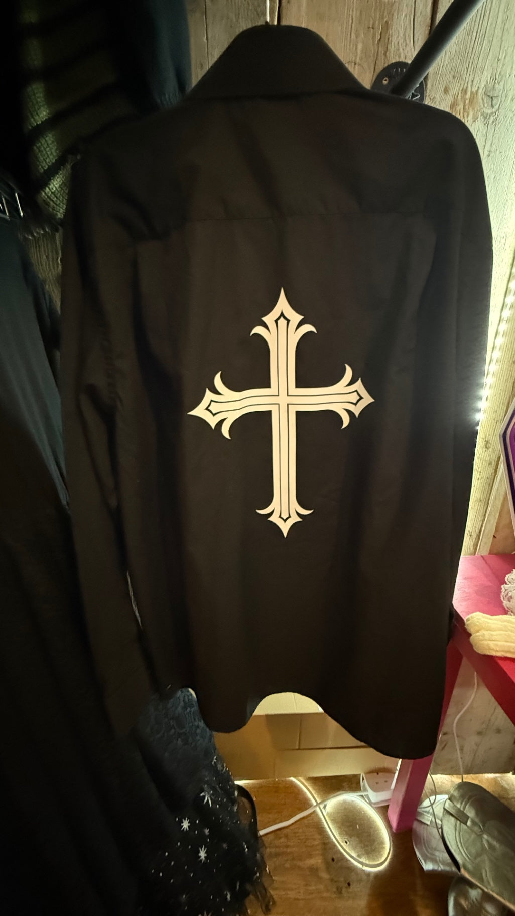 Gothic shirt with chain