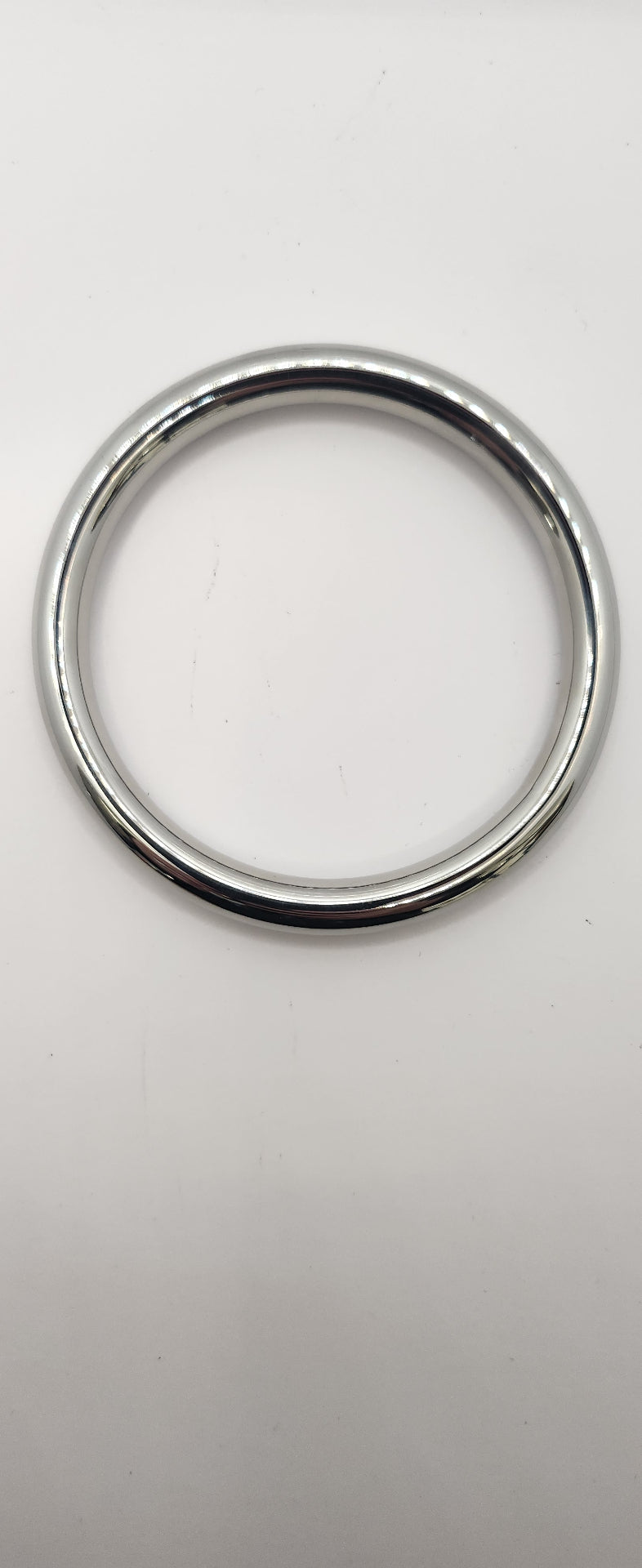 Waterproof & tarnish proof bangle