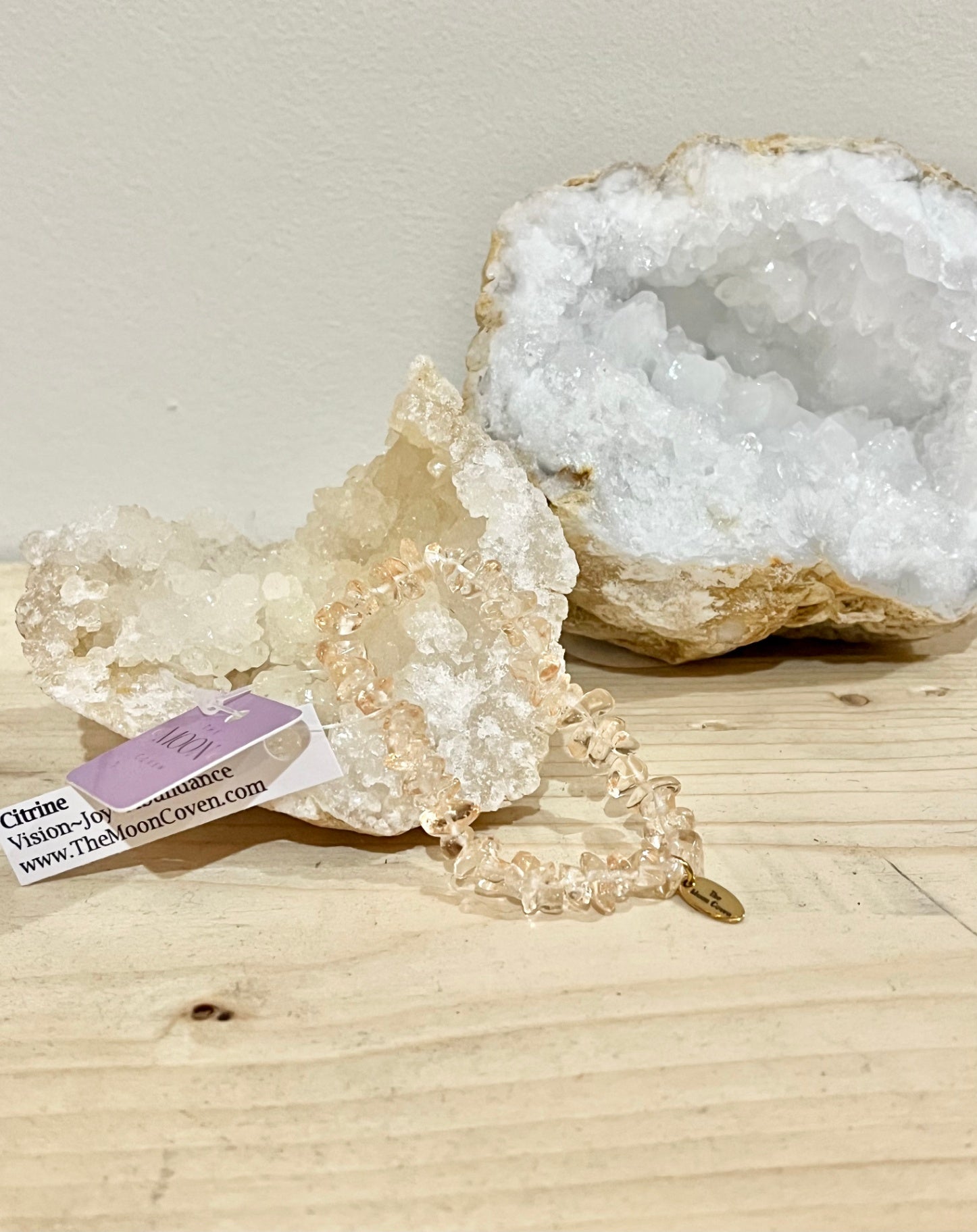 ✨ Citrine Crystal Chip Bracelet