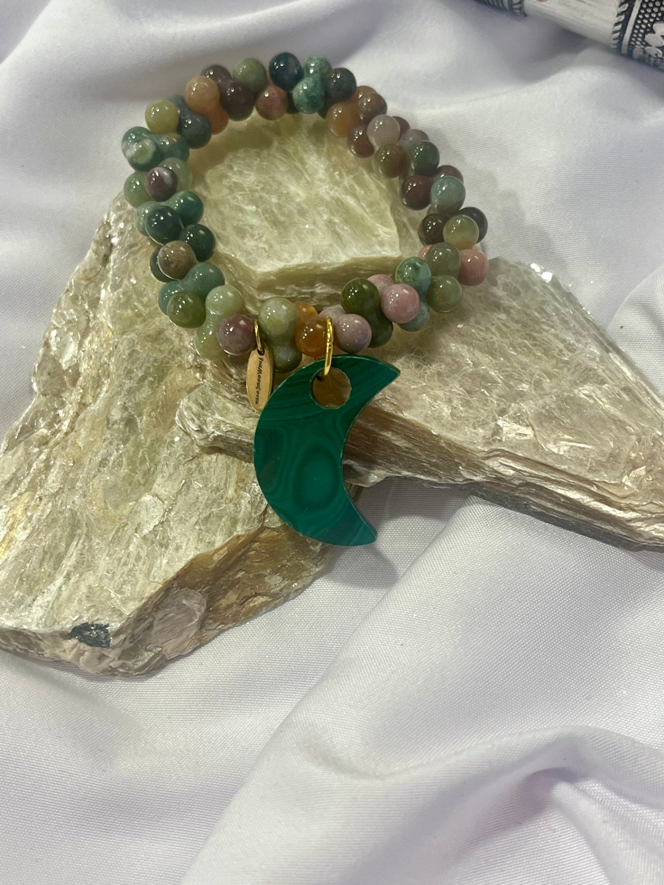 Green Aventurine Crescent Moon Bracelet – Abundance, Grounding & Growth Energy