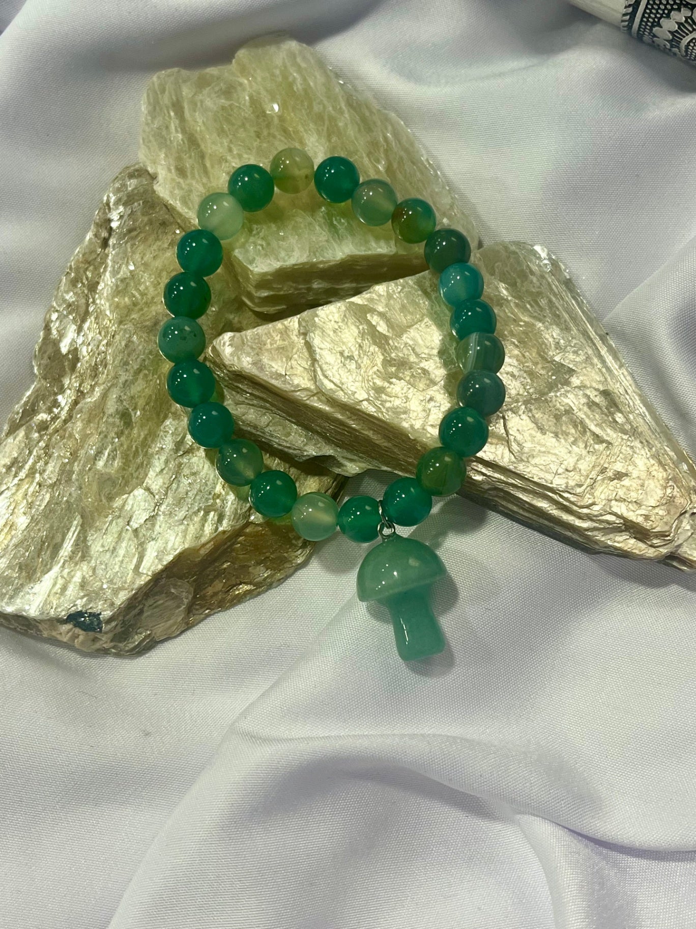 Green Aventurine Mushroom Bracelet – Luck, Growth & Forest Magic