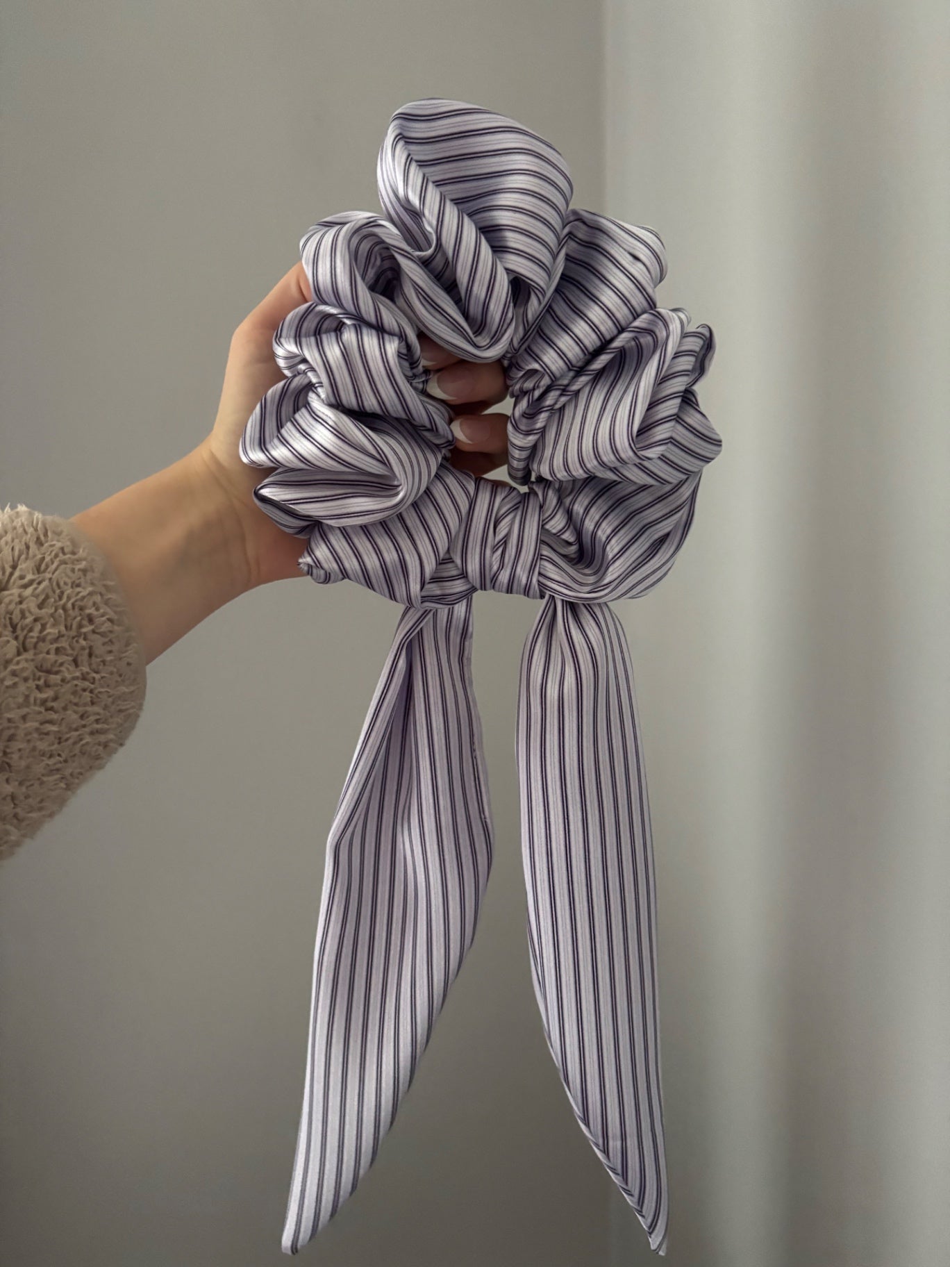 Scrunchie- purple stripes
