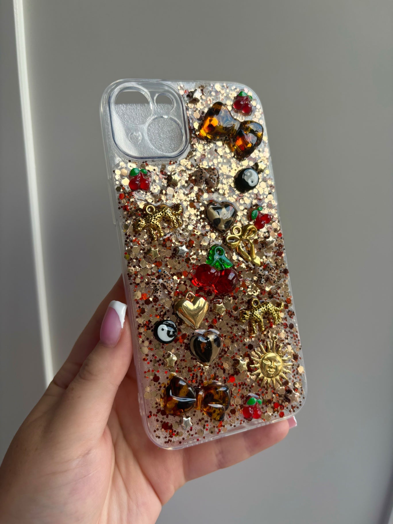Leopard Print Phone Case 🐆🍒 - IPhone 14 Plus and 15 Plus