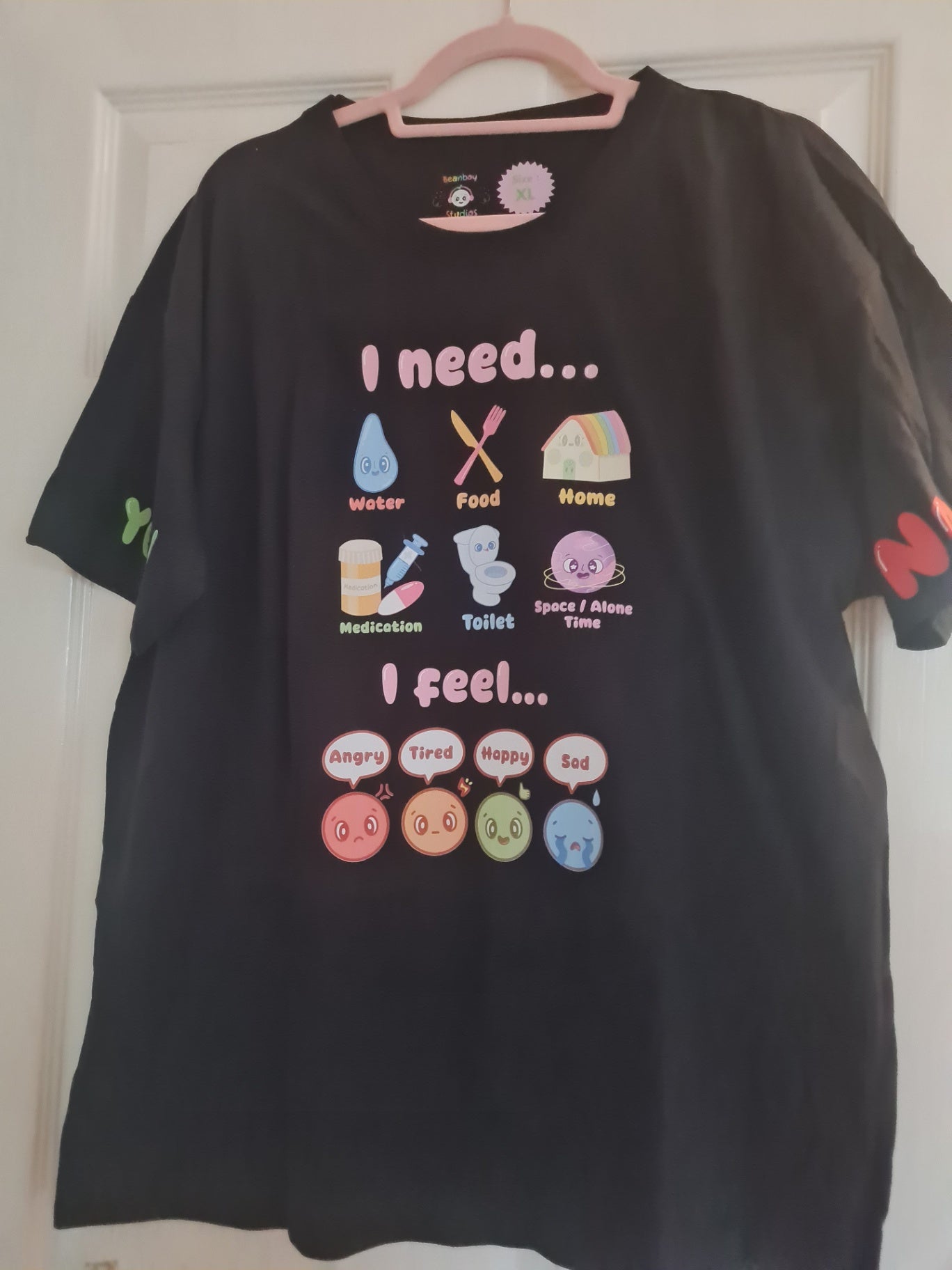 XL communication tshirt black