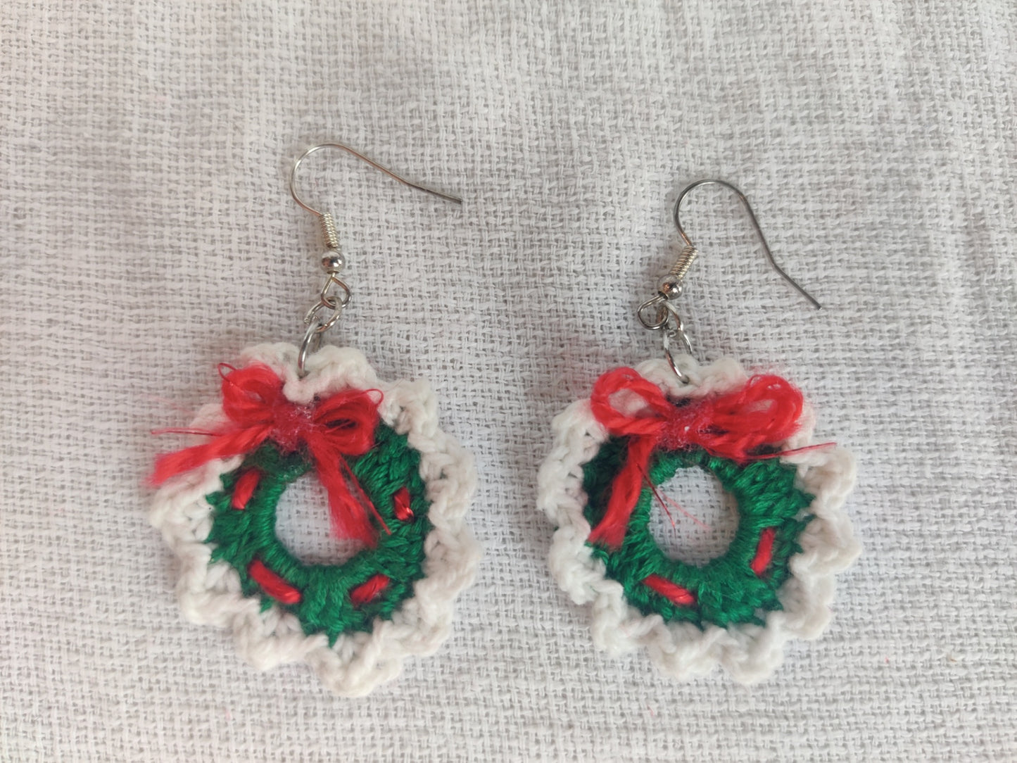 Crochet Christmas wreath earrings