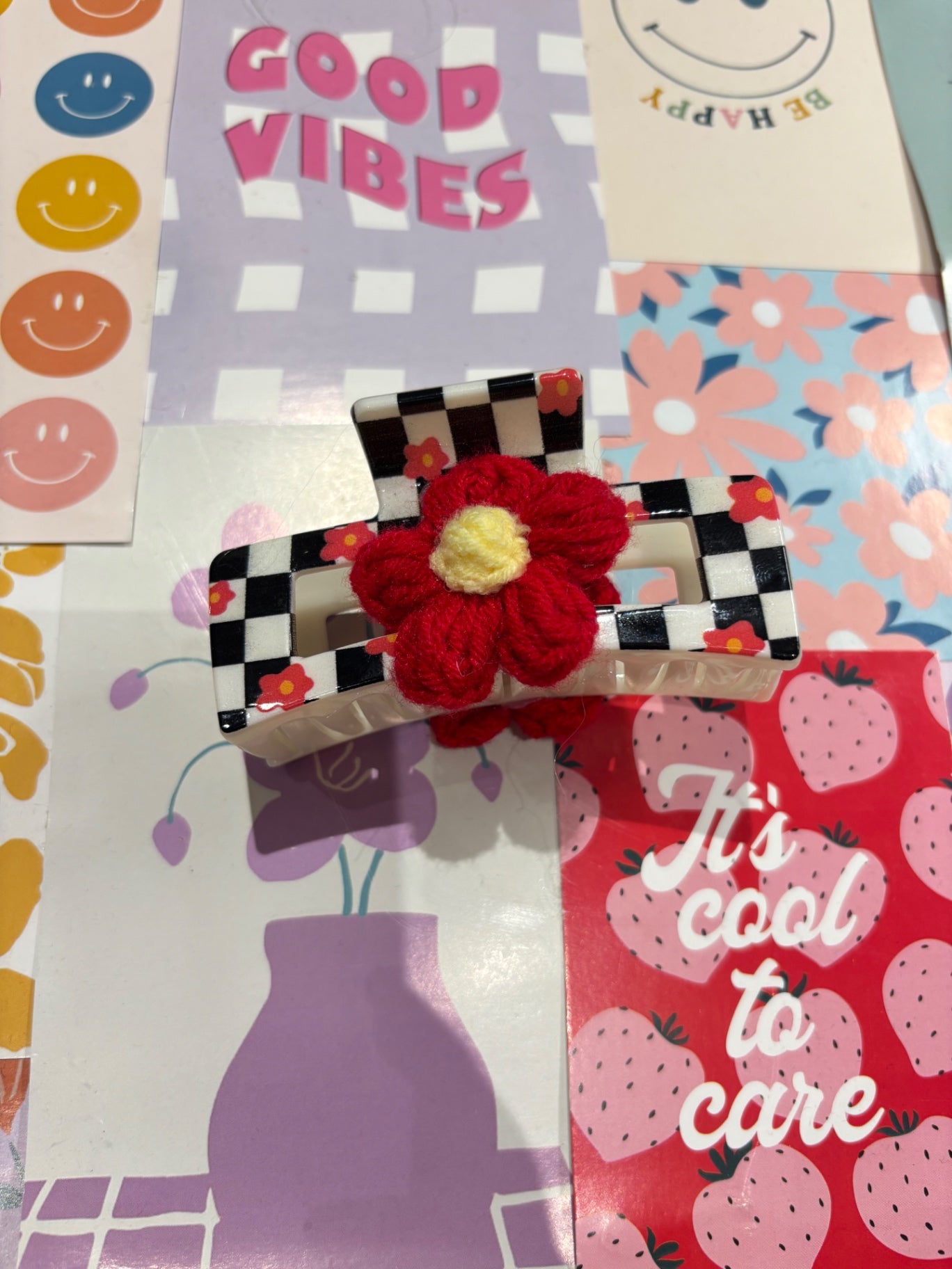 Red Flower Checkered Claw Clip