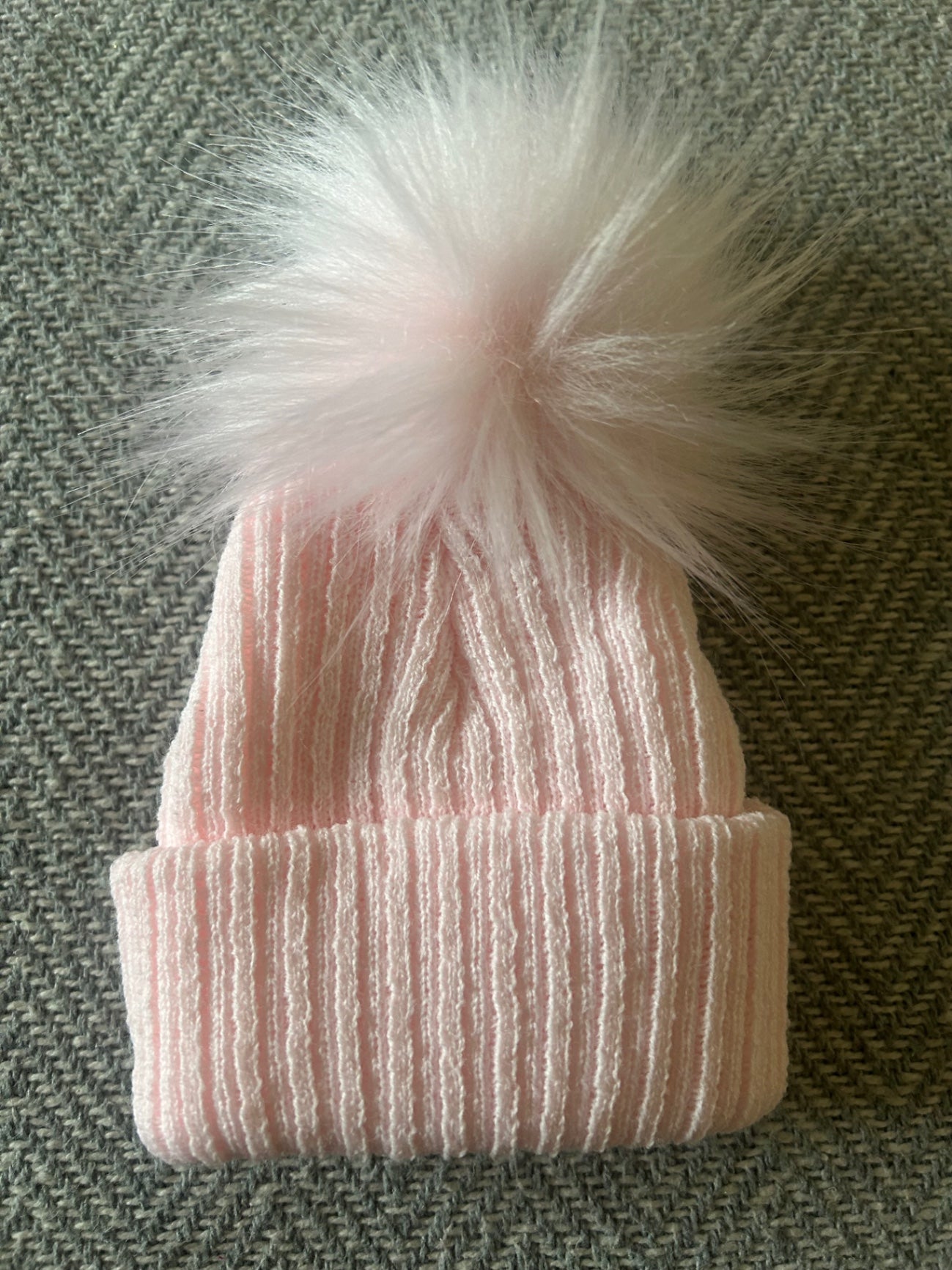 Single Pom Pink Hat