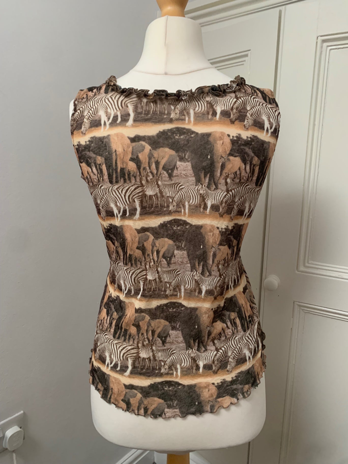 animal print graphic top