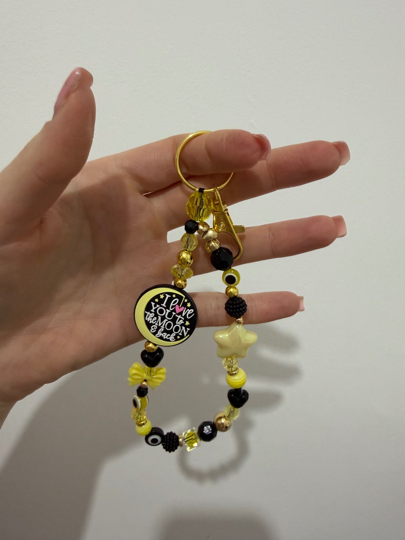 ‘To the moon and back’ keyring - gold